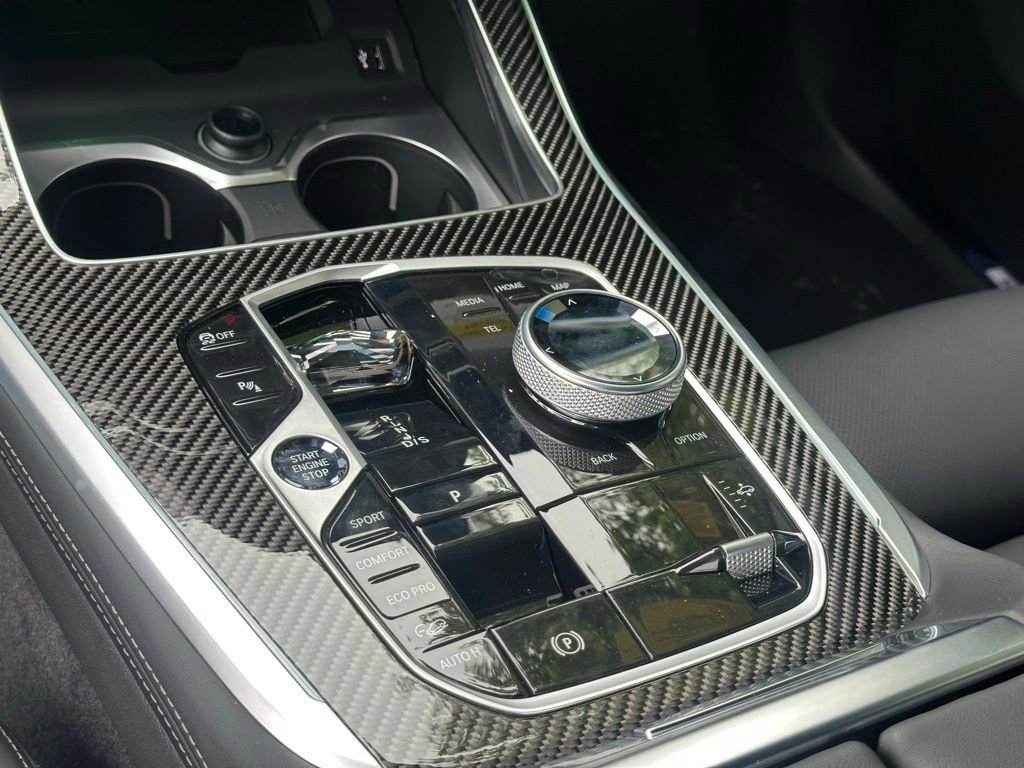 New 2026 BMW X7 M60i image 17