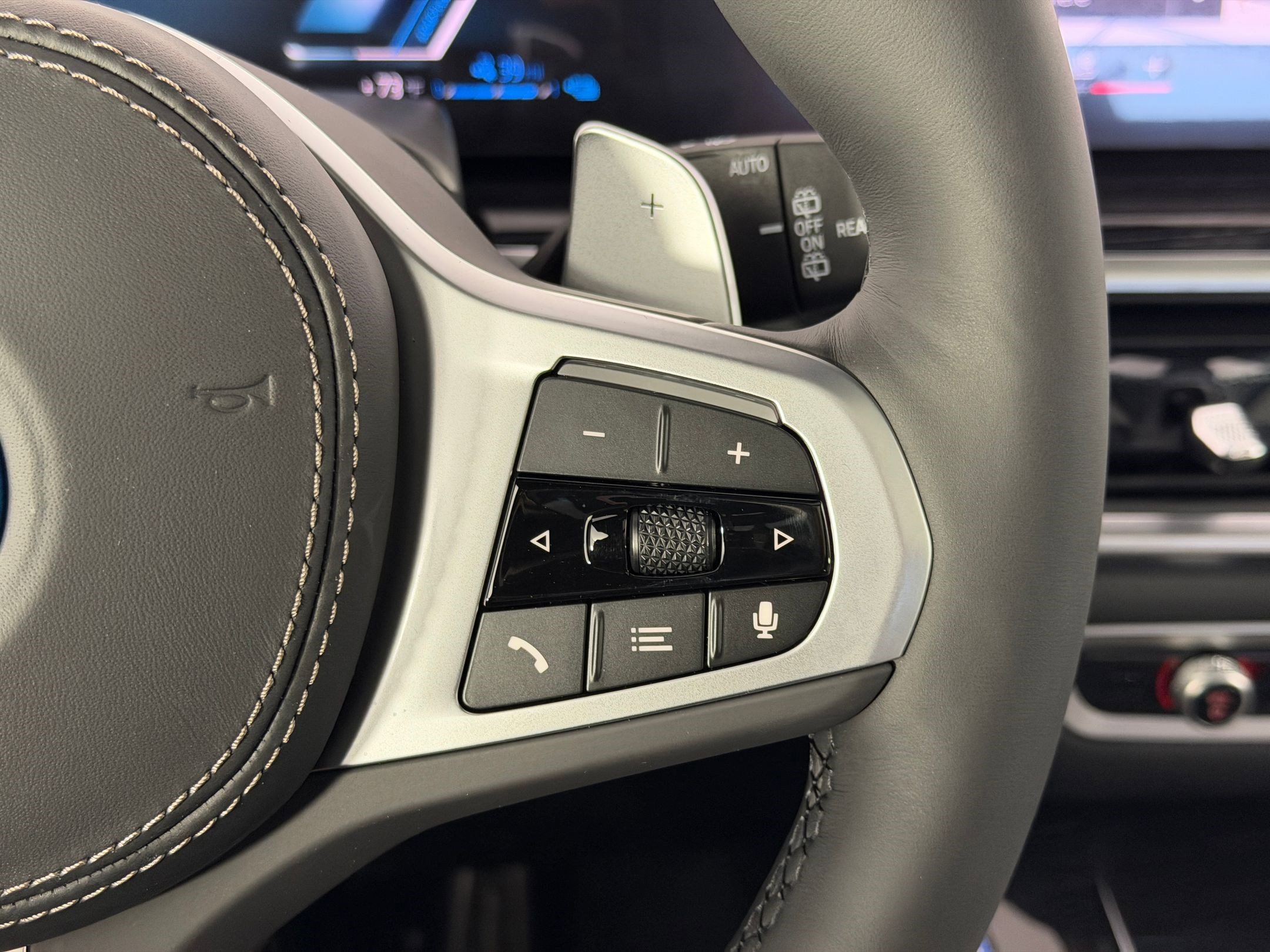 New 2026 BMW X5 xDrive50e w/ Executive Package image 27