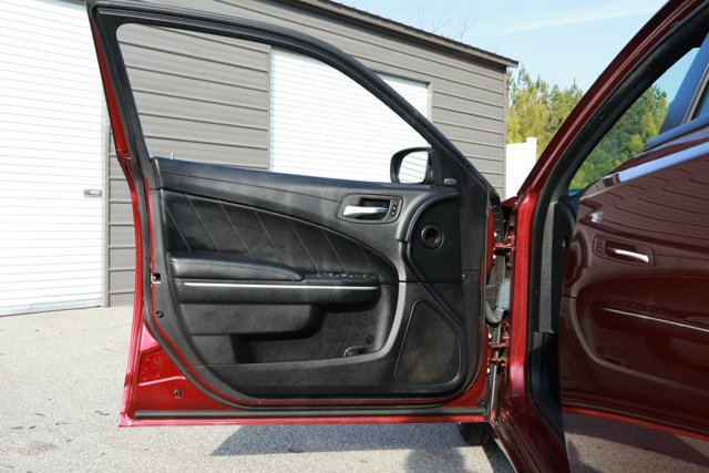 Used 2020 Dodge Charger SXT w/ Plus Group image 23