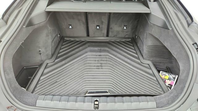 Used 2025 BMW i4 M50 w/ Premium Package image 15