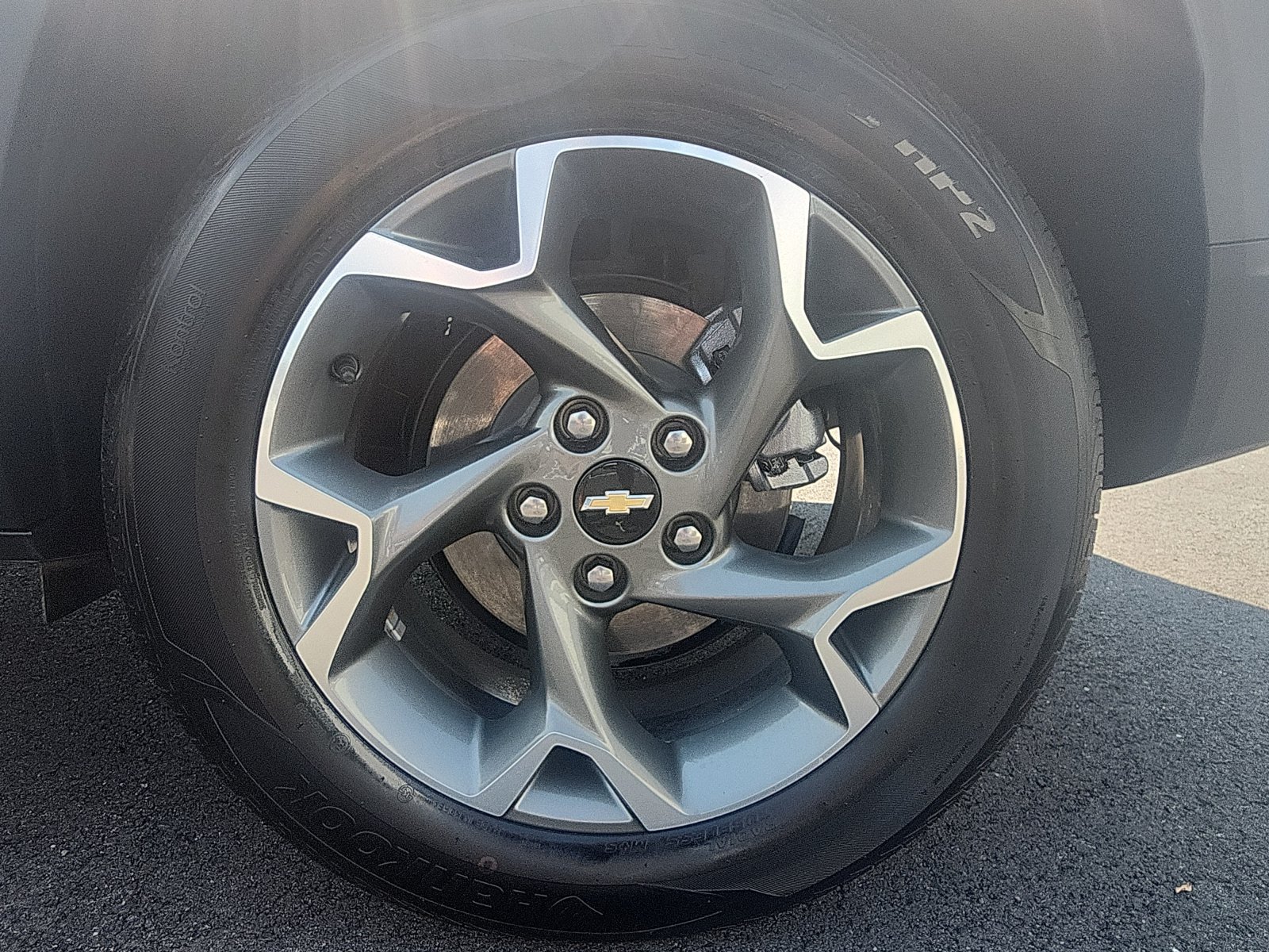 Used 2025 Chevrolet Trax LT FWD image 9