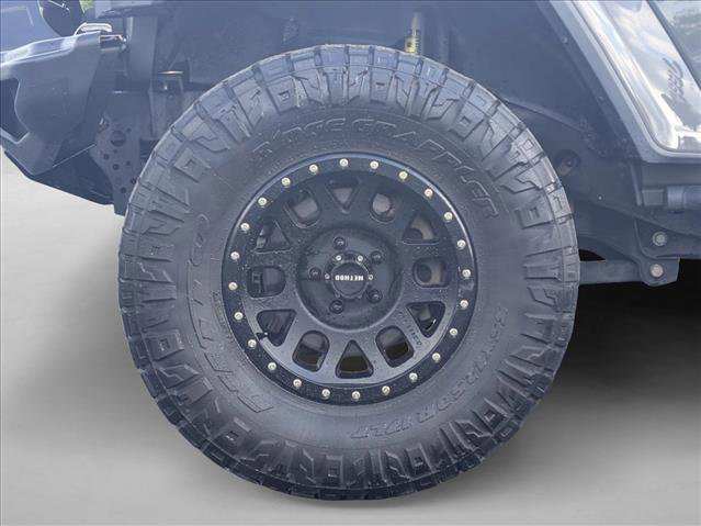 Used 2019 Jeep Wrangler Unlimited Sahara AWD/4WD image 22