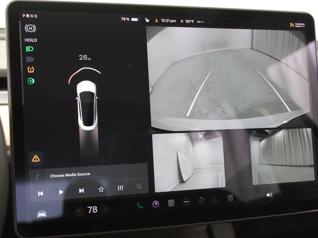 Used 2021 Tesla Model 3 Standard Range Plus image 15