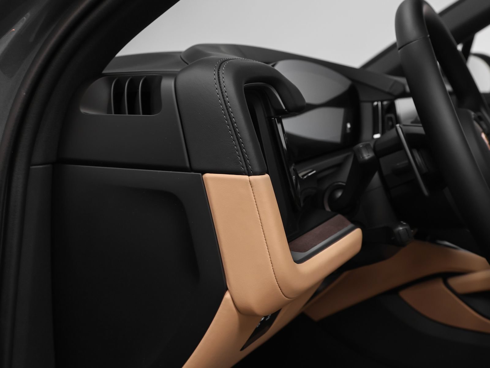 New 2026 Porsche Cayenne AWD/4WD image 30