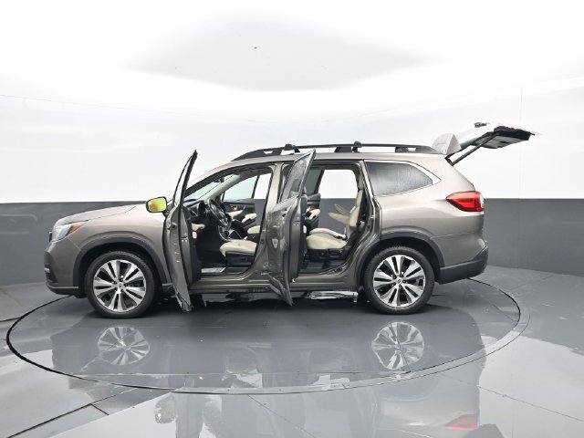 Used 2021 Subaru Ascent Limited w/ Technology Package AWD/4WD image 37