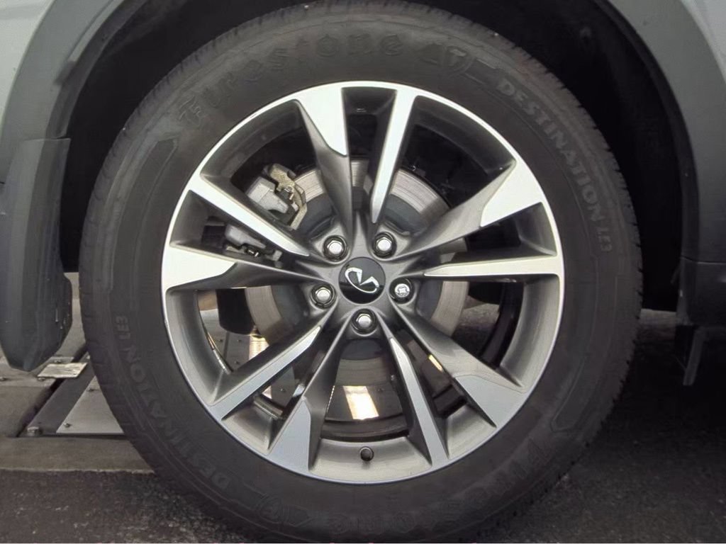 Certified 2023 INFINITI QX60 Luxe w/ Cargo Package FWD image 12
