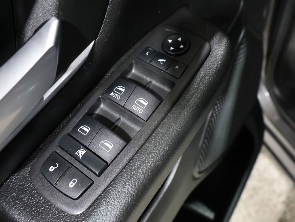 Used 2022 RAM 1500 Big Horn image 23