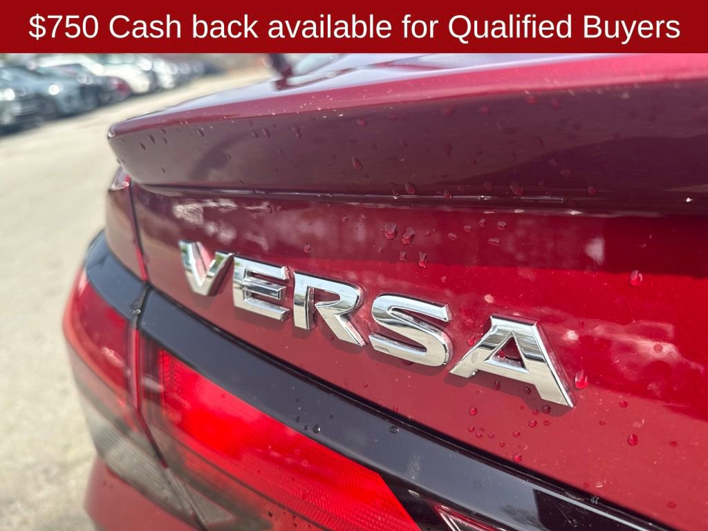 New 2025 Nissan Versa SR w/ Trunk Package FWD image 40