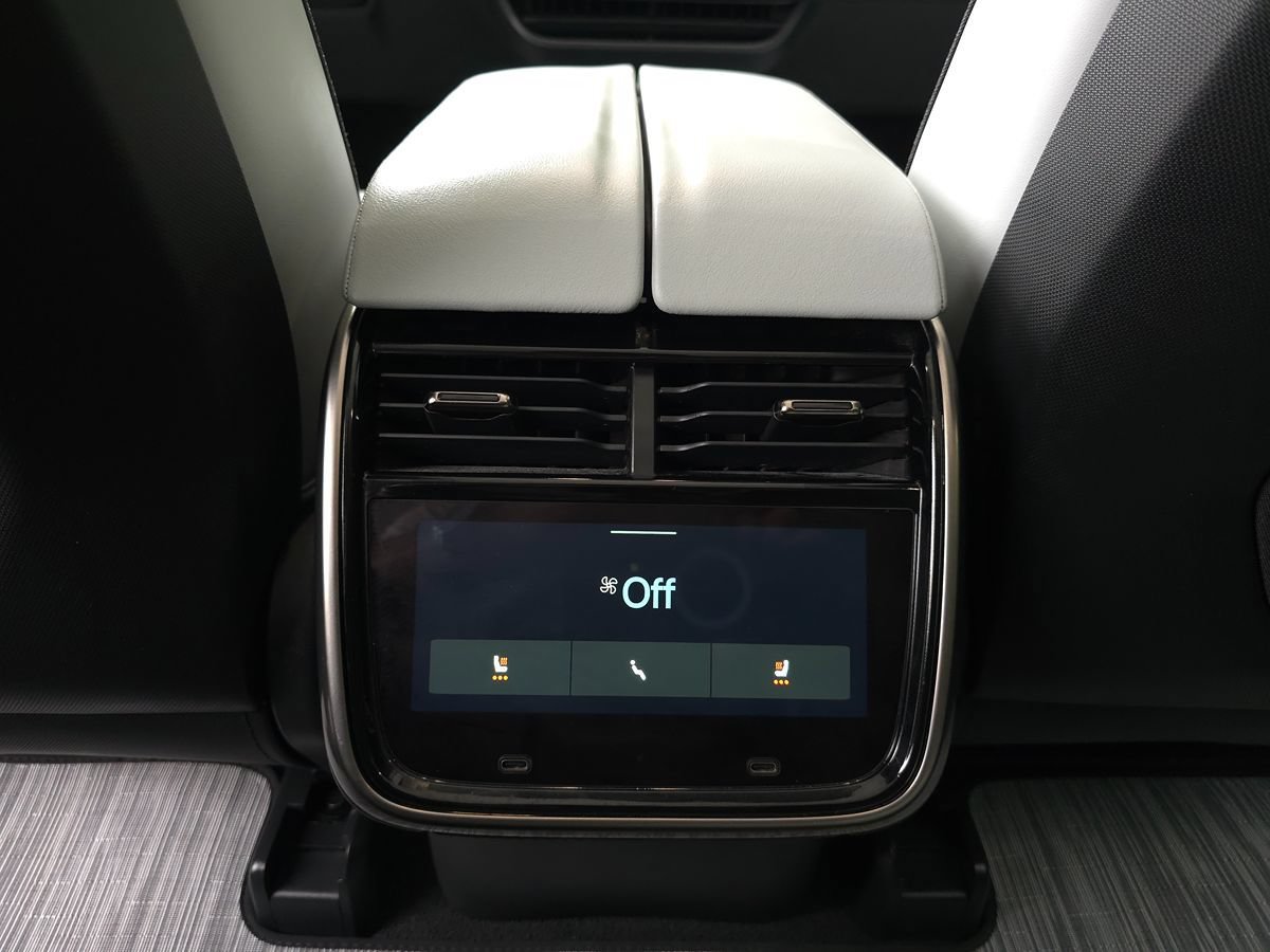 Used 2023 Rivian R1T Adventure AWD/4WD image 18