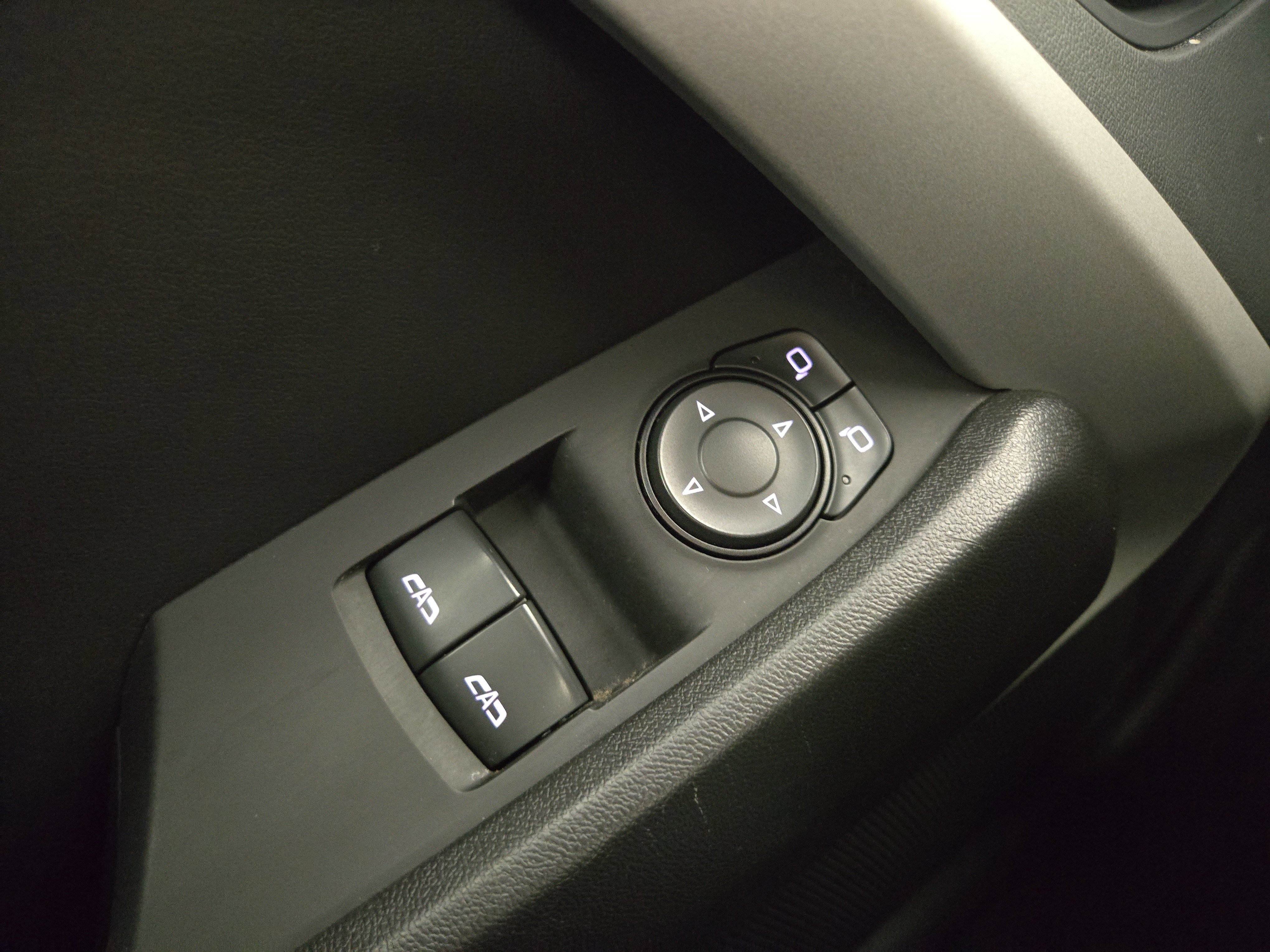 Certified 2021 Chevrolet Camaro LT image 27