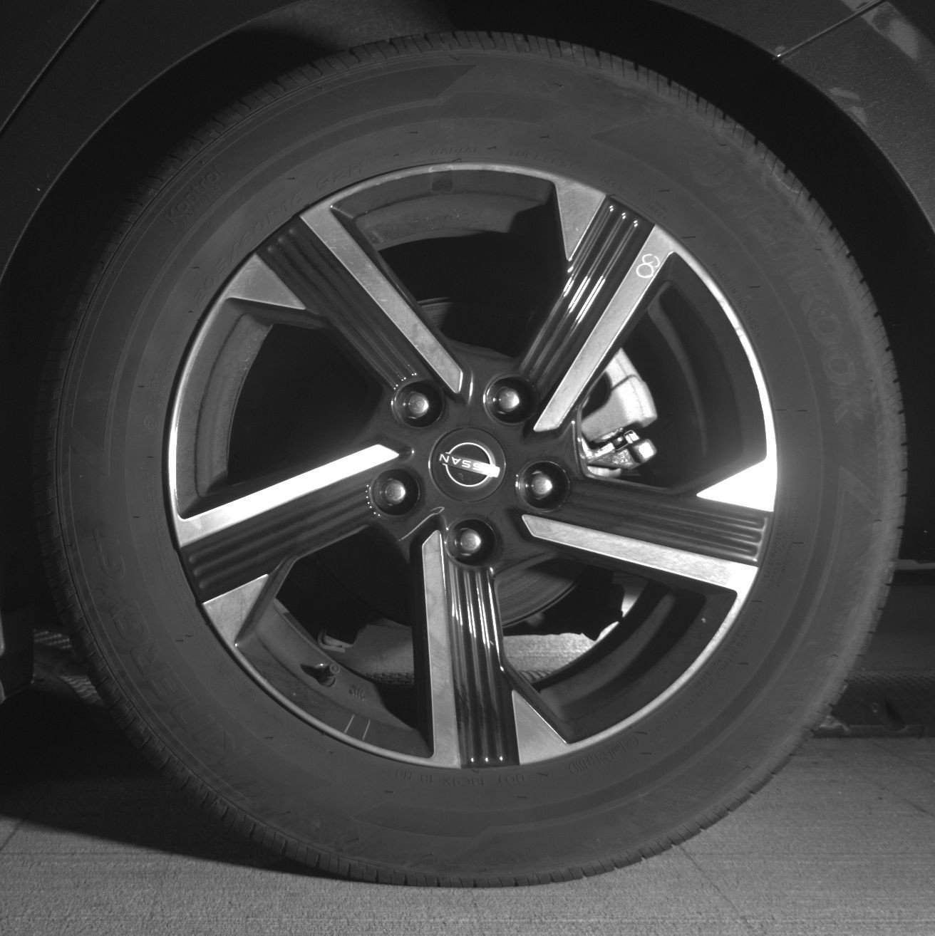 Used 2025 Nissan Sentra SV FWD image 14