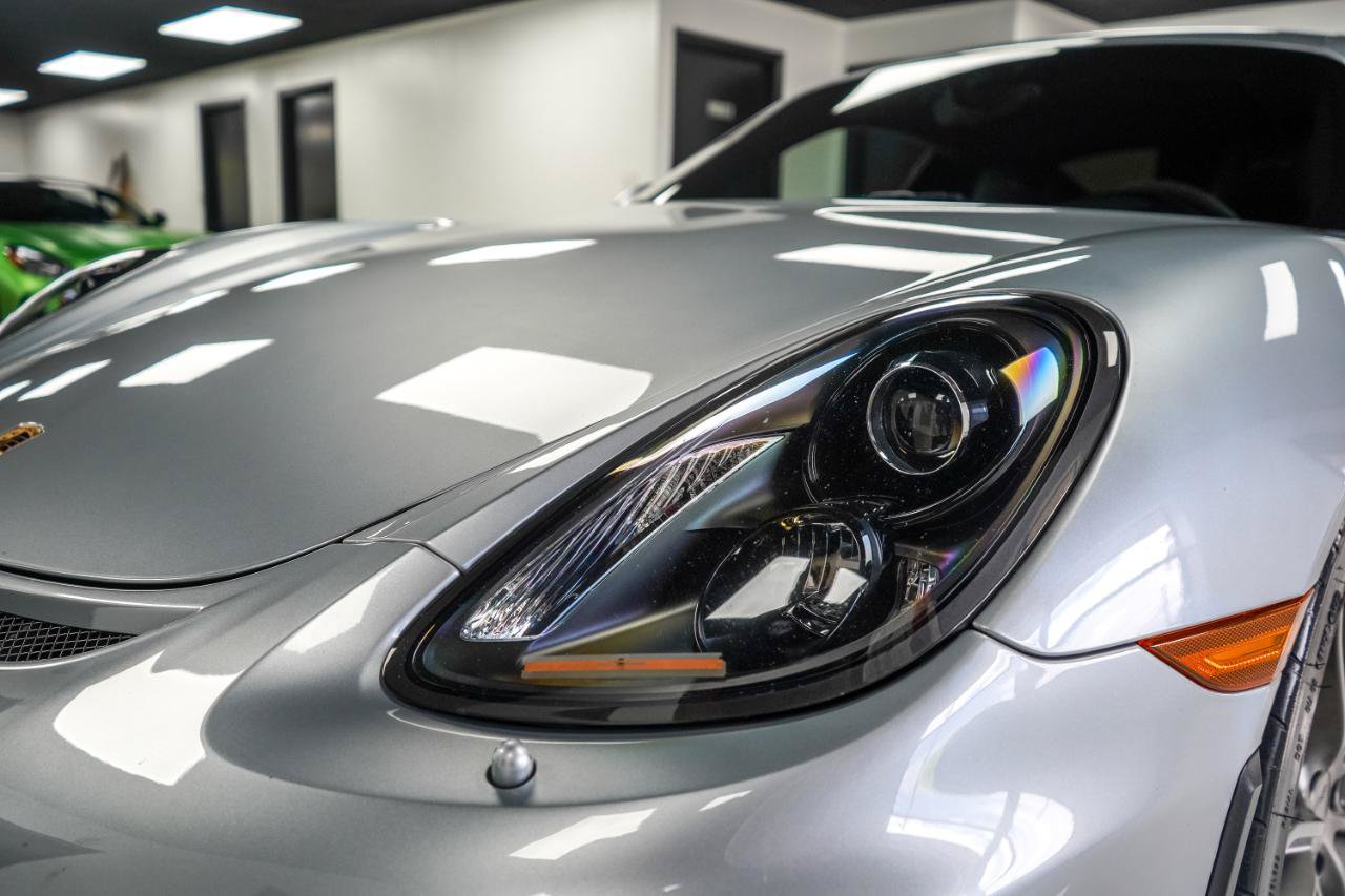 Used 2016 Porsche Cayman GT4 RWD image 11