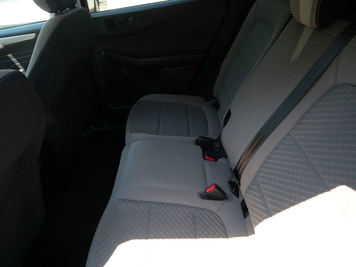 Used 2022 Ford Escape SE w/ Cold Weather Package AWD/4WD image 21