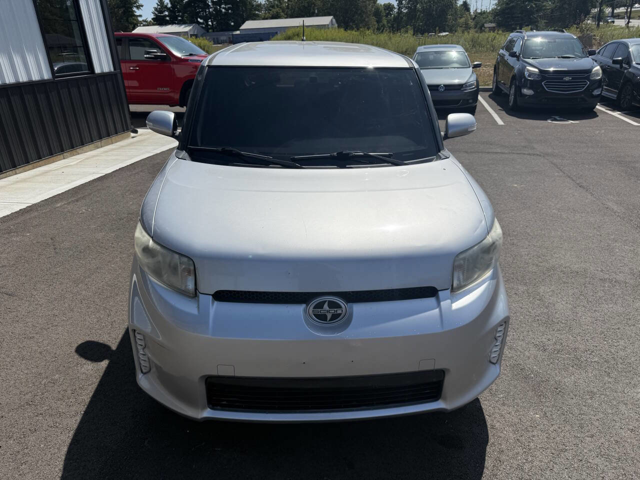 Used 2015 Scion xB image 3