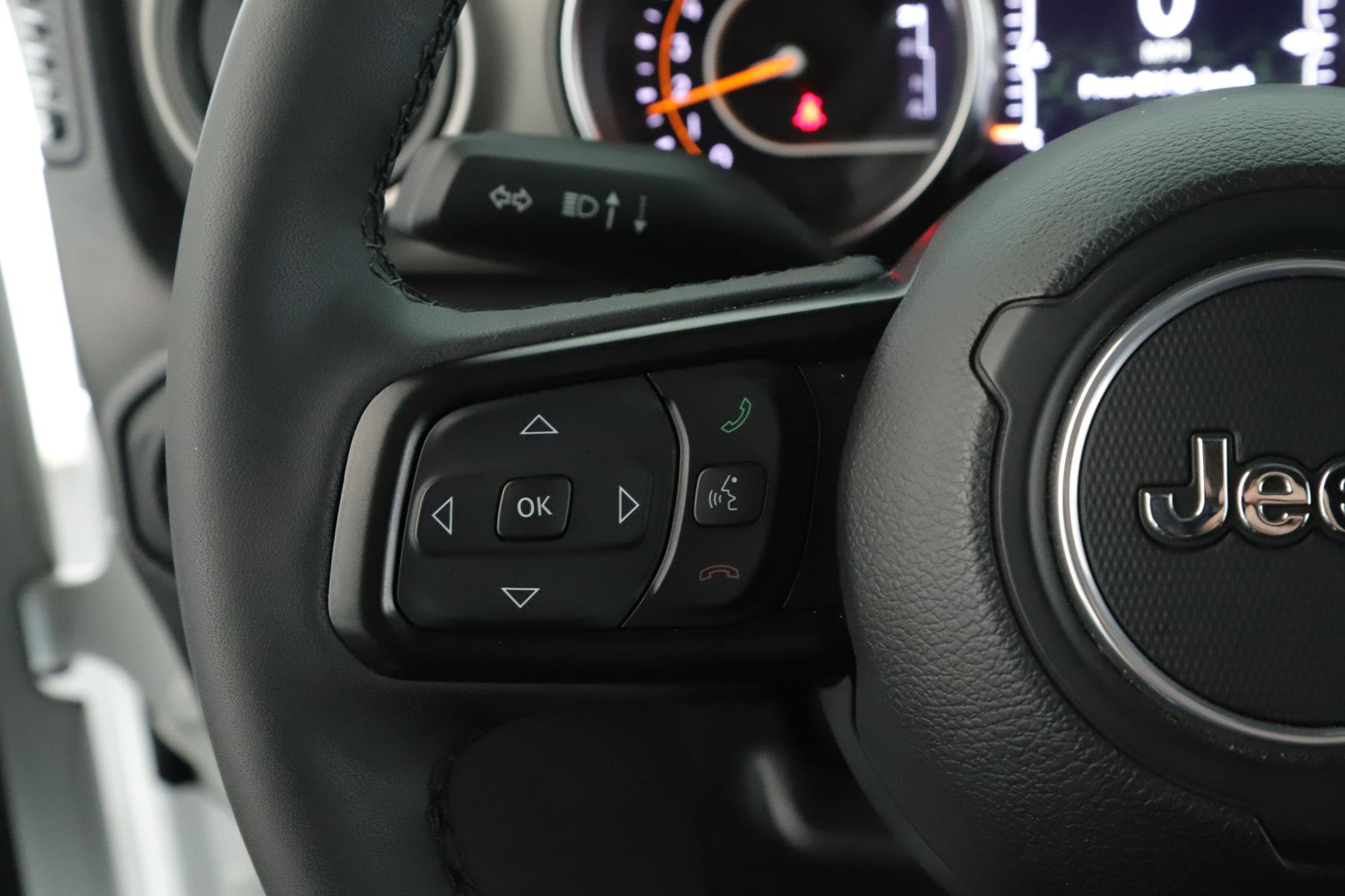 Used 2023 Jeep Wrangler Unlimited Sport image 9