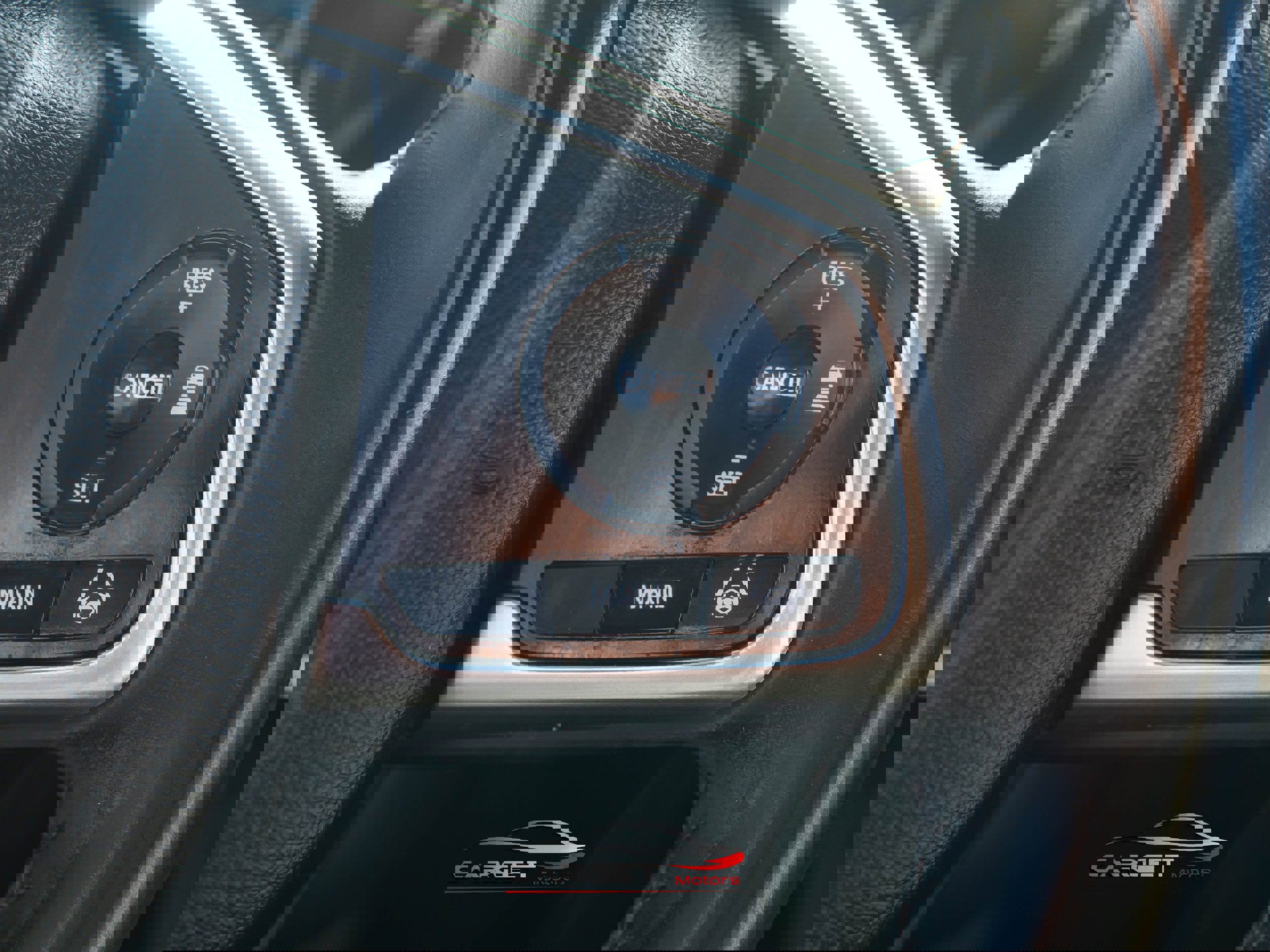 Used 2017 Honda CR-V Touring image 25