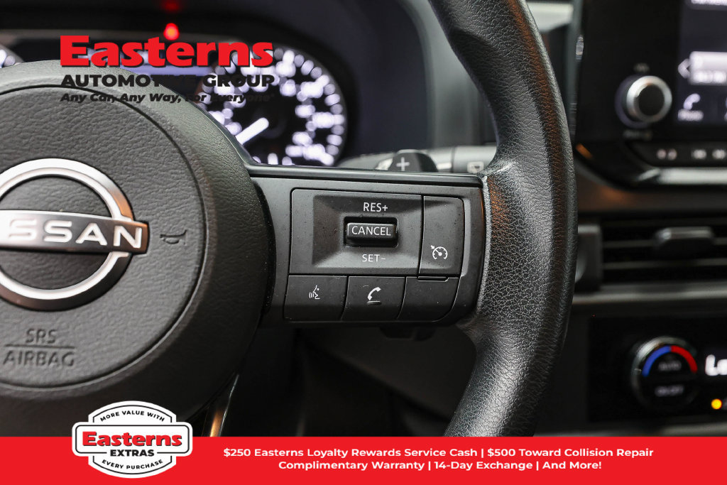 Used 2024 Nissan Pathfinder S AWD/4WD image 17