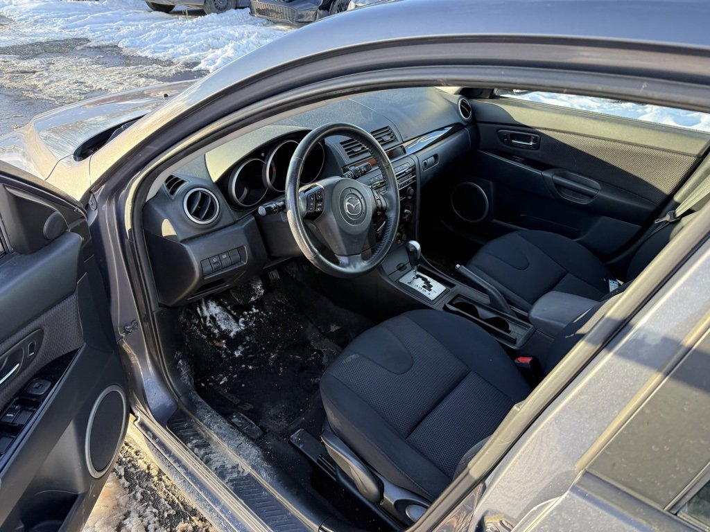 Used 2008 MAZDA MAZDA3 s Touring image 7