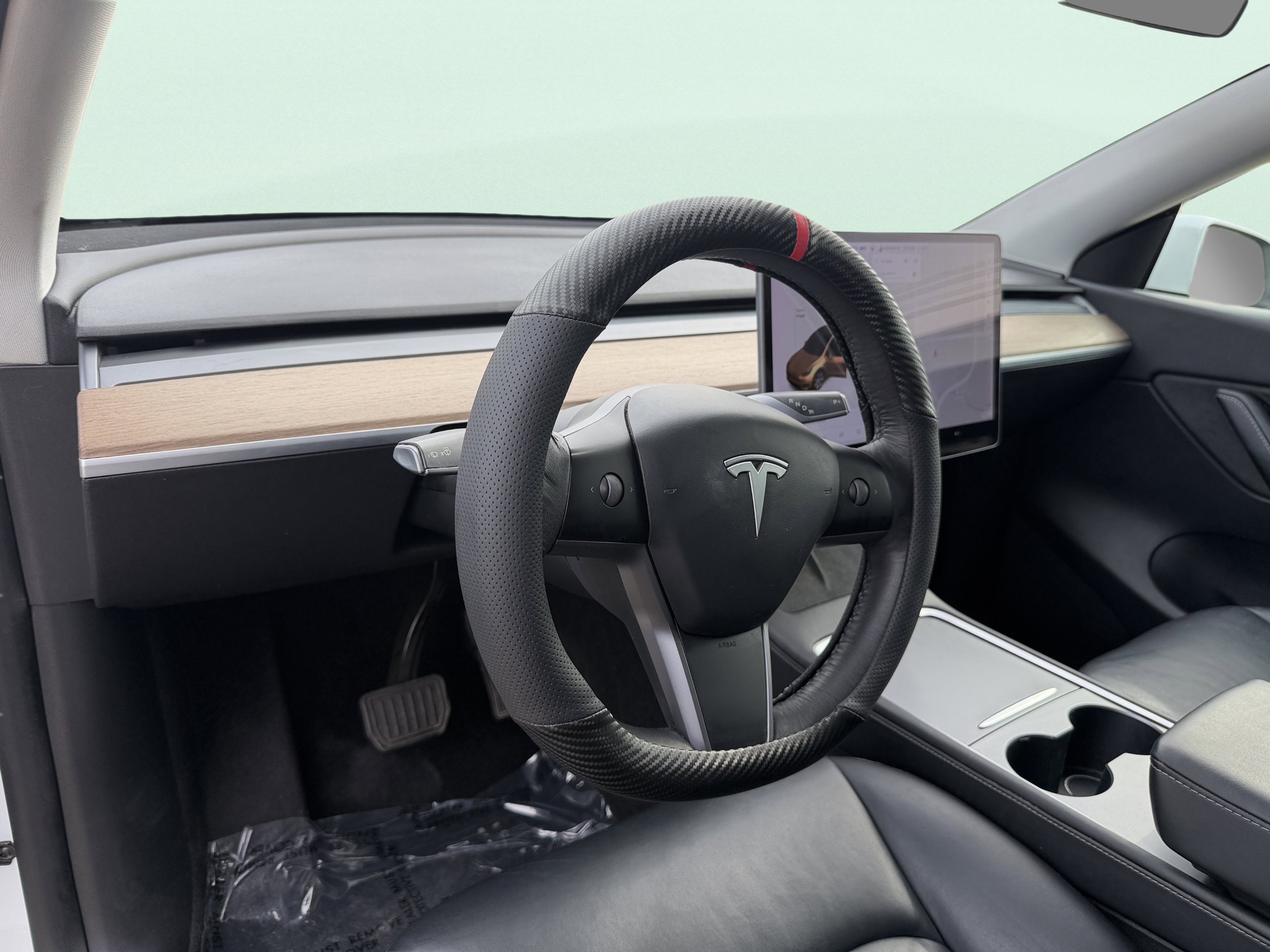 Used 2021 Tesla Model Y Long Range image 19