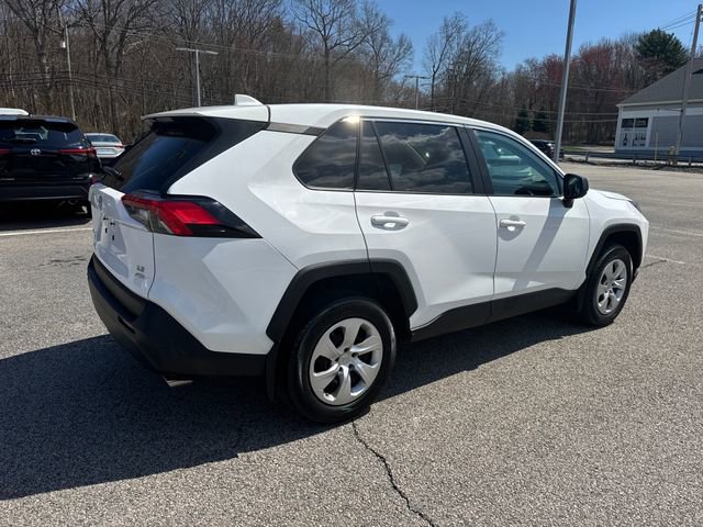 Used 2023 Toyota RAV4 LE AWD/4WD image 8