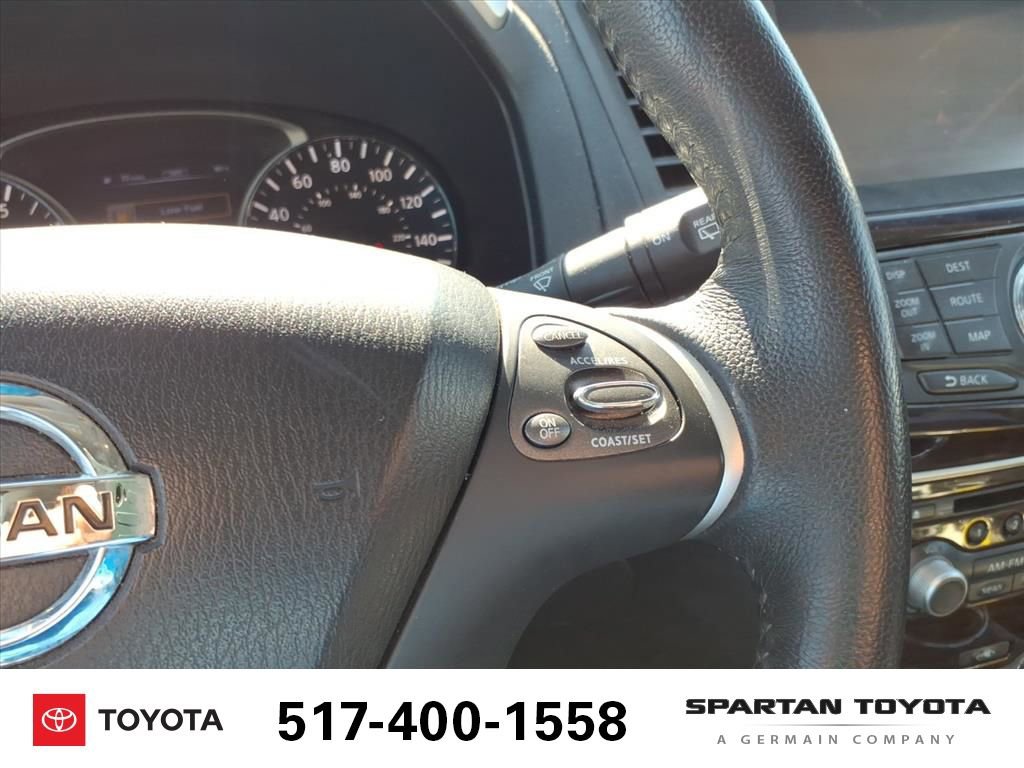 Used 2014 Nissan Pathfinder SL w/ SL Tech Package image 17