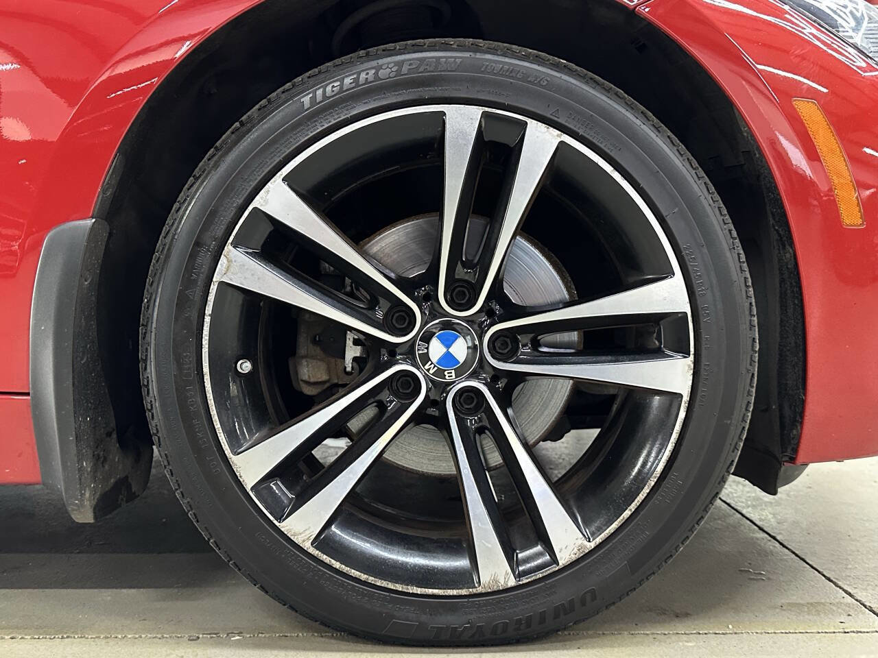 Used 2018 BMW 330i xDrive 330i xDrive AWD 4dr Sedan image 33