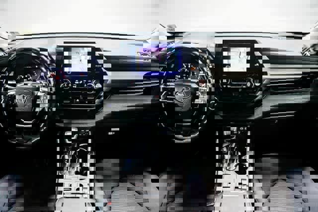 Certified 2023 Toyota Highlander LE image 11