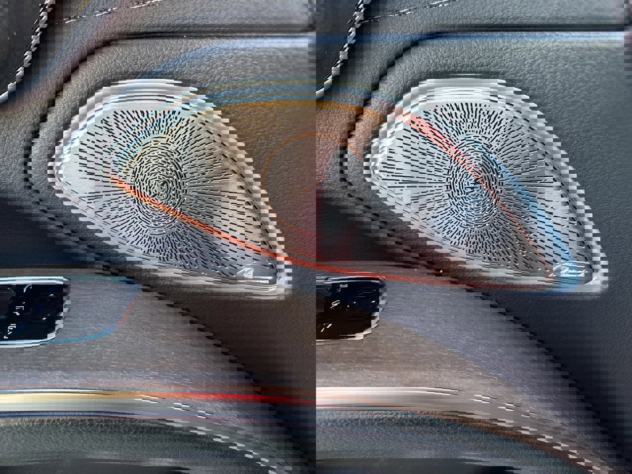 Used 2022 Mercedes-Benz EQS 580 4MATIC Sedan image 10