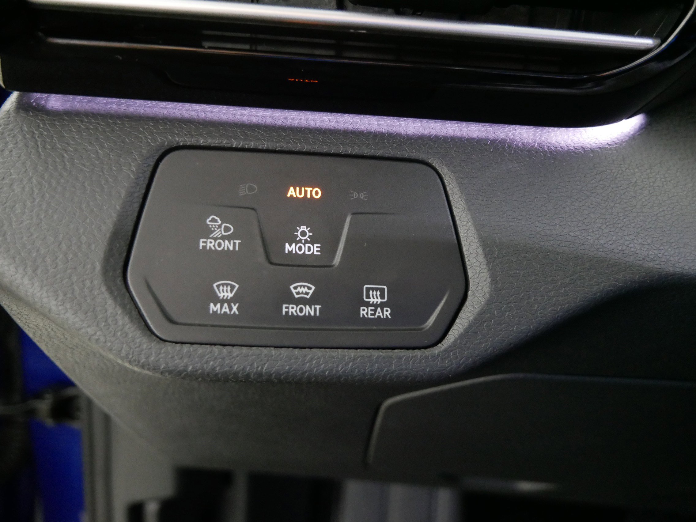 Certified 2022 Volkswagen ID.4 Pro S image 26