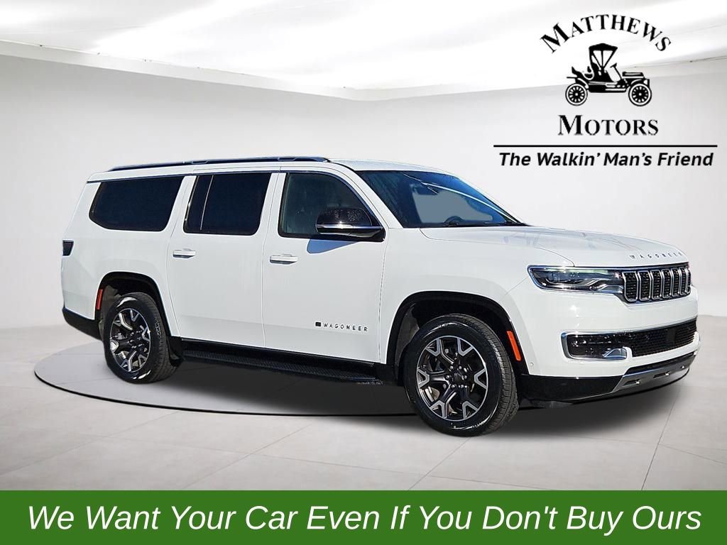 Used 2024 Jeep Wagoneer L Series III w/ Flexible Seating Group image 1