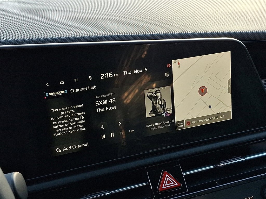 New 2025 Kia Niro EX image 12