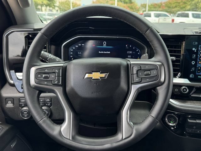 Used 2023 Chevrolet Silverado 1500 LTZ w/ Technology Package AWD/4WD image 12
