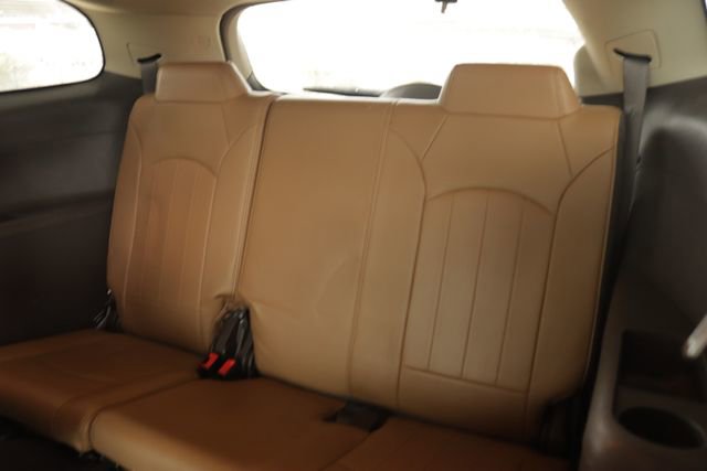 Used 2016 Buick Enclave Leather image 32