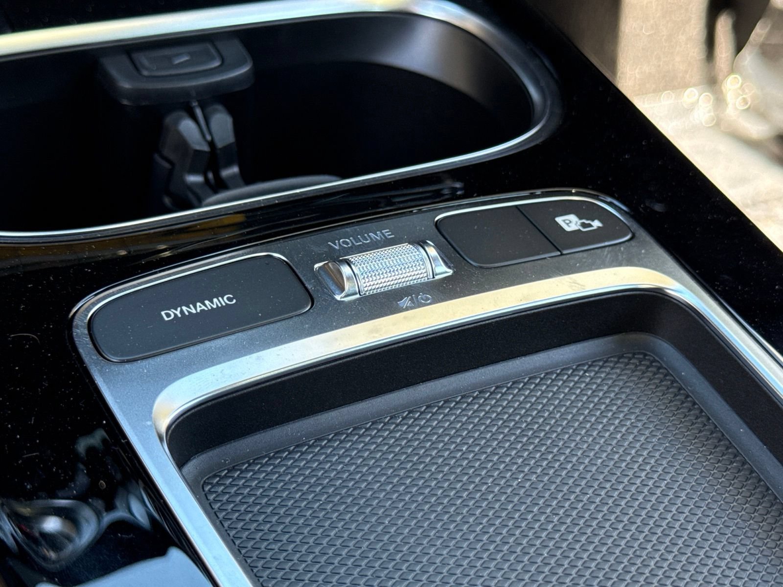 Used 2025 Mercedes-Benz CLA 250 4MATIC image 33