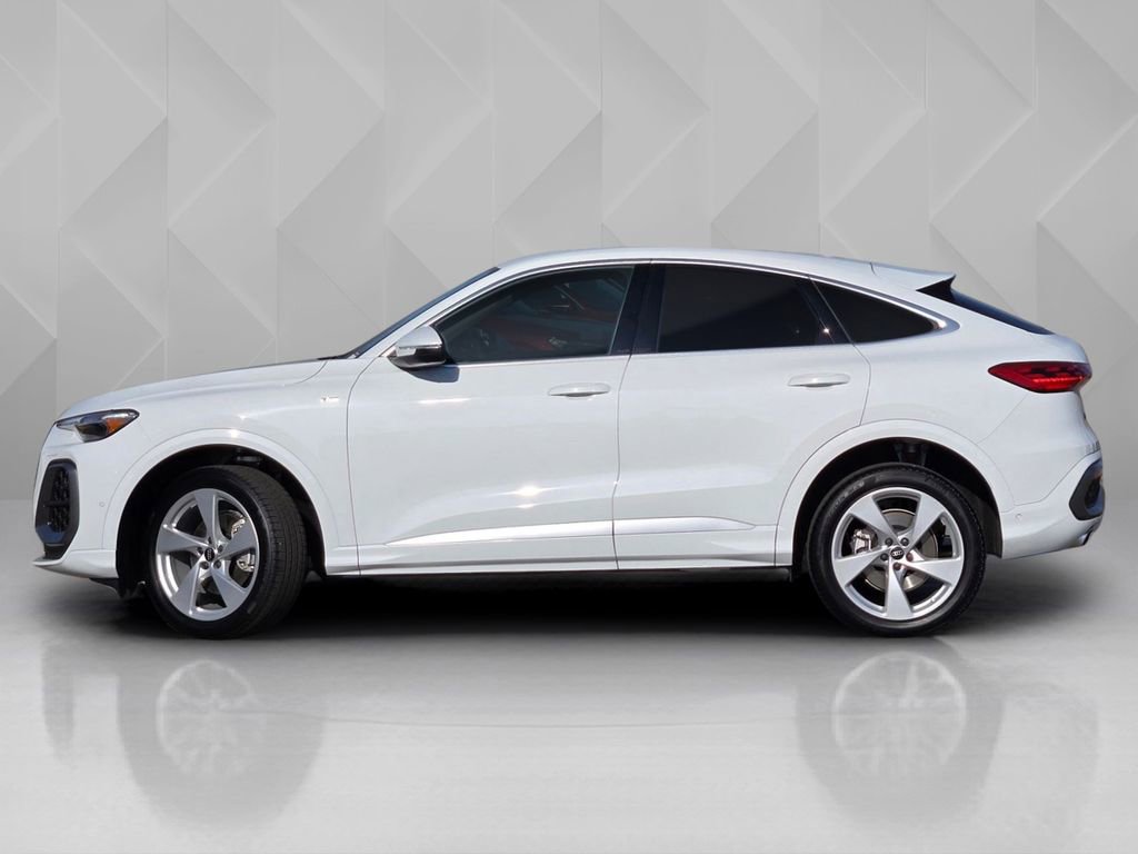 New 2025 Audi Q5 Premium Plus image 3