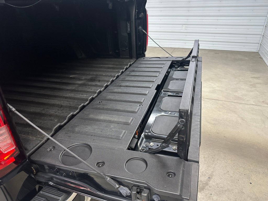 Used 2019 GMC Sierra 1500 SLT w/ SLT Premium Plus Package image 27