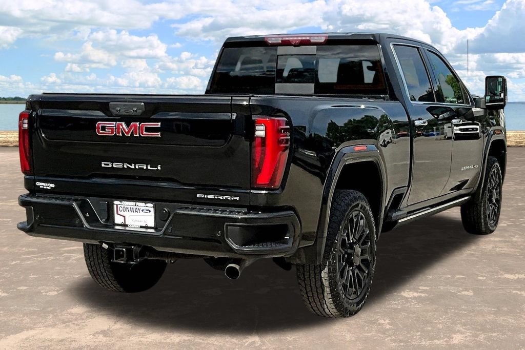 Used 2024 GMC Sierra 2500 Denali w/ Denali Reserve Package AWD/4WD image 8