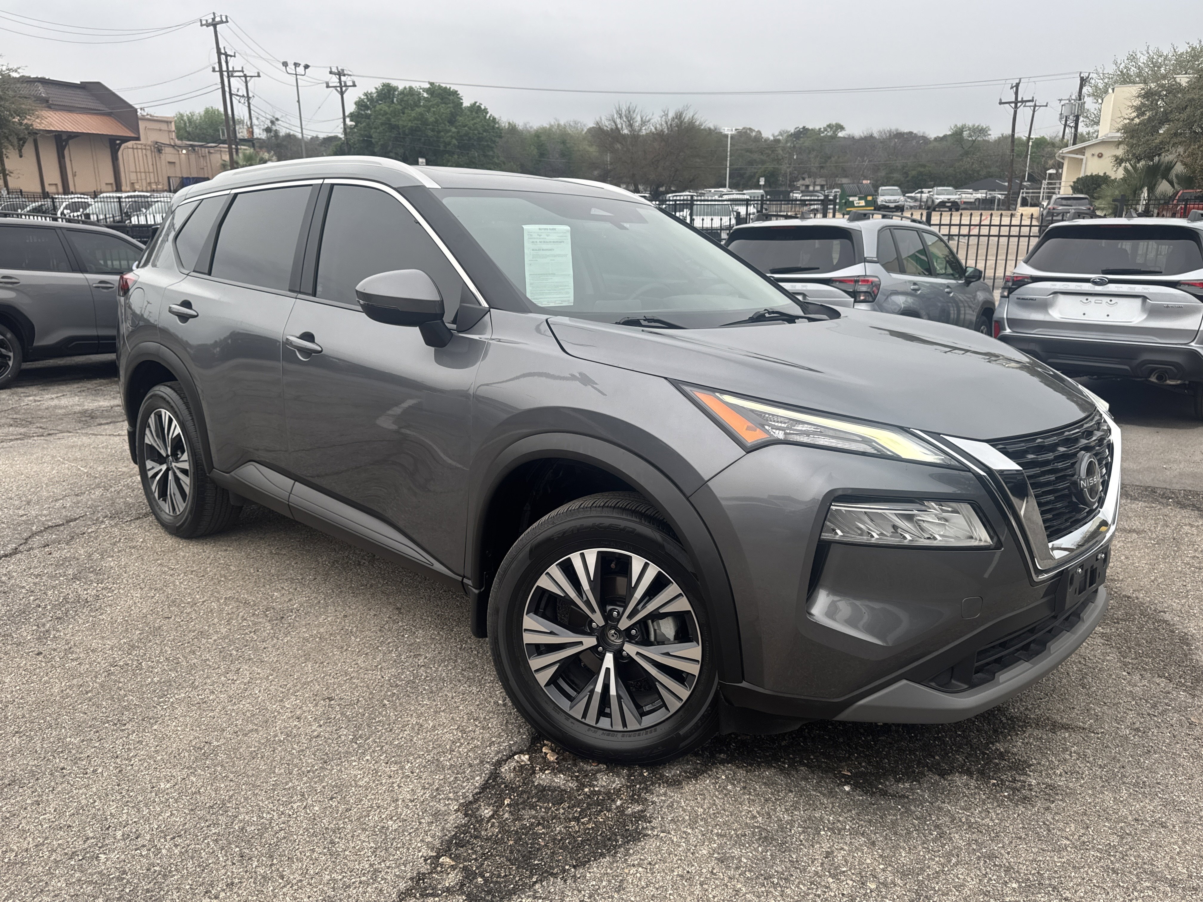 Used 2023 Nissan Rogue SV w/ SV Premium Package image 1