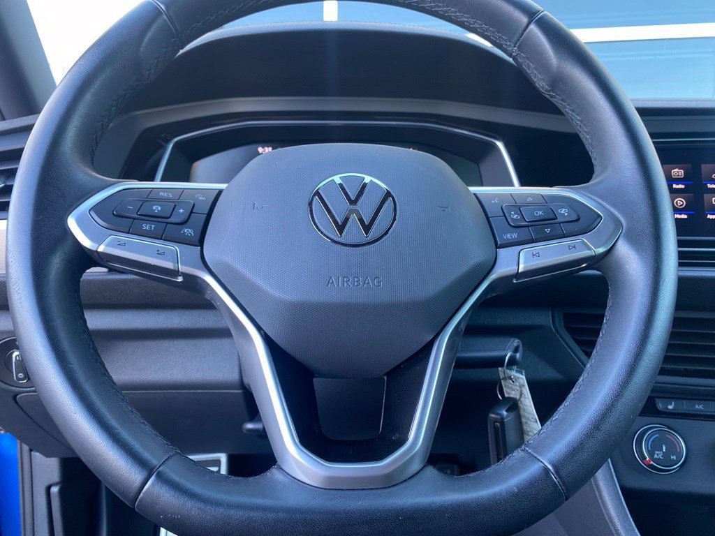 Used 2024 Volkswagen Jetta Sport FWD image 17