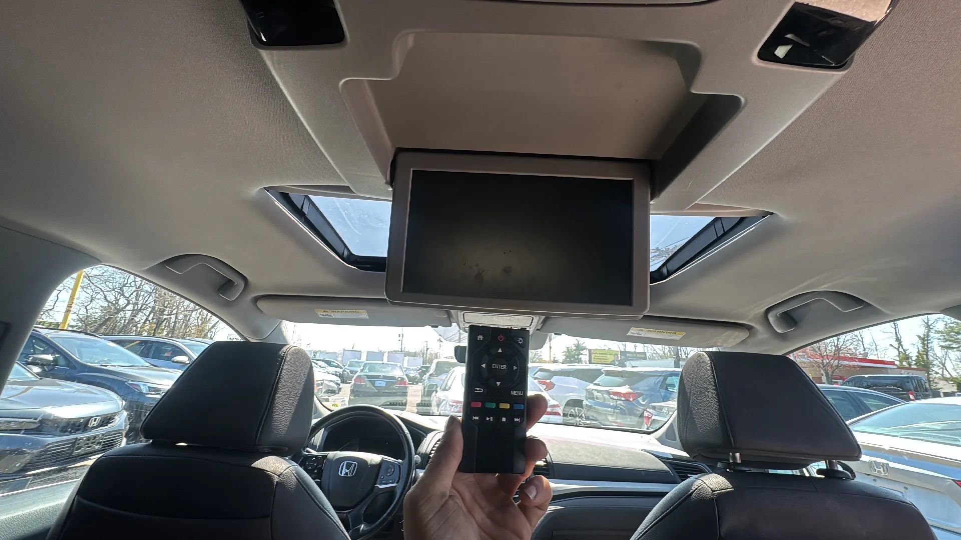 Used 2018 Honda Odyssey Elite image 19