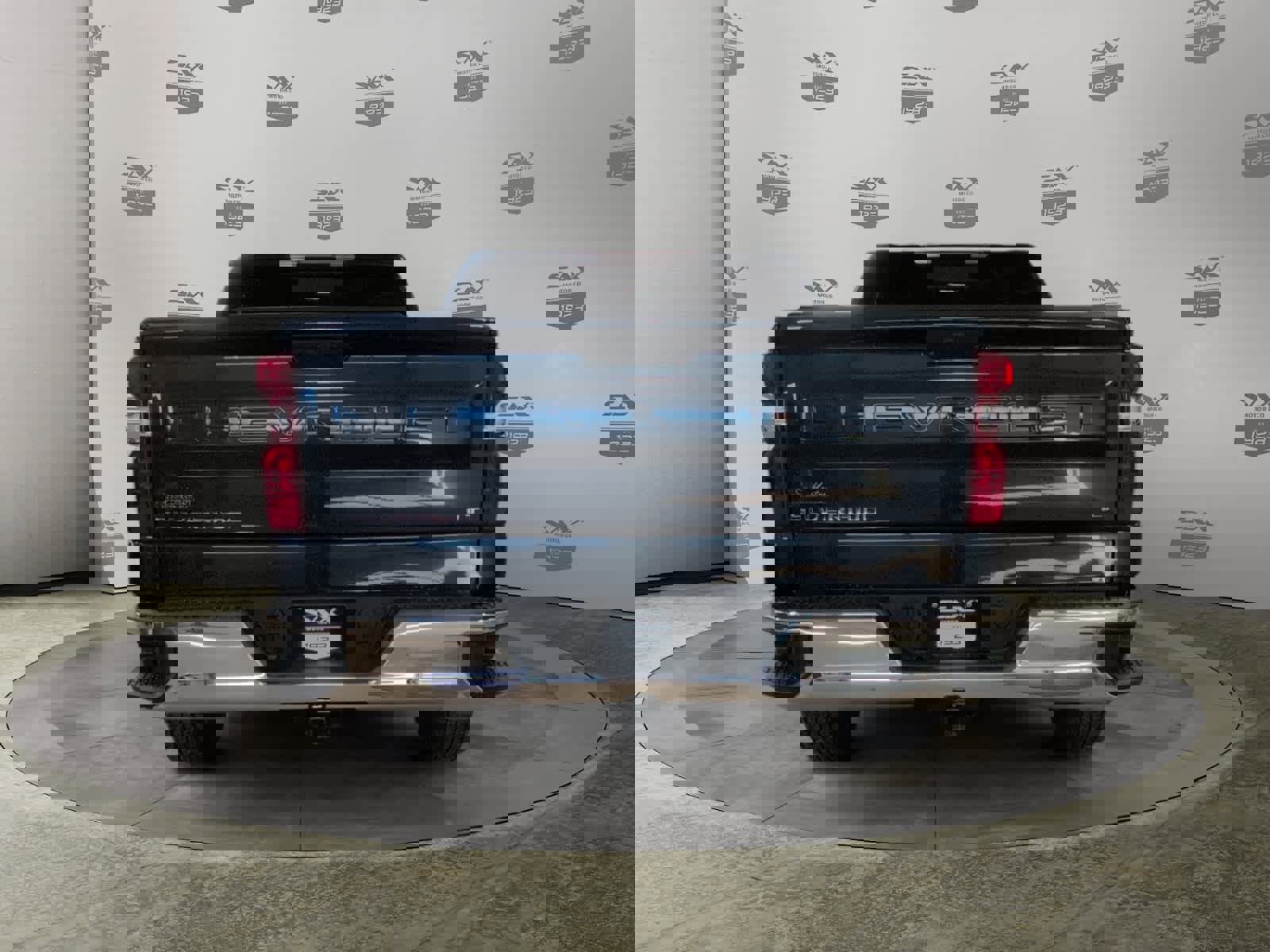 Used 2020 Chevrolet Silverado 1500 LT w/ All-Star Edition image 4