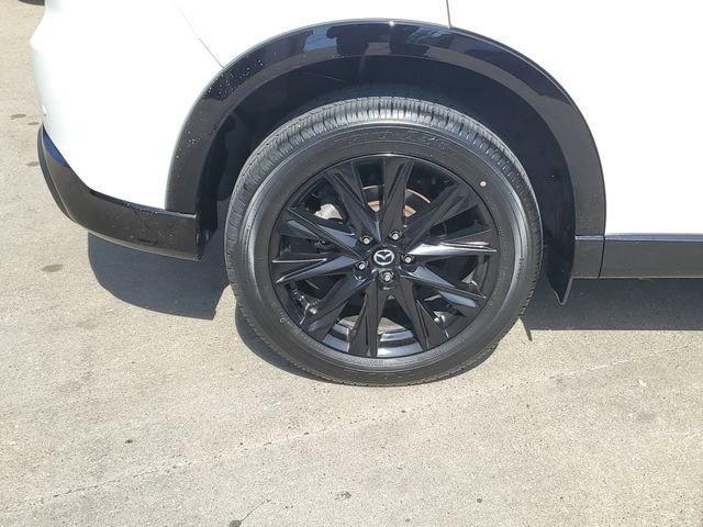Certified 2025 MAZDA CX-5 Carbon Edition AWD/4WD image 5