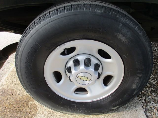 Used 2020 Chevrolet Express 2500 w/ Safety Package image 27