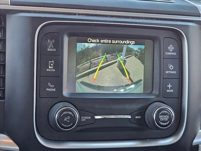 Used 2017 RAM 1500 Classic SLT image 18