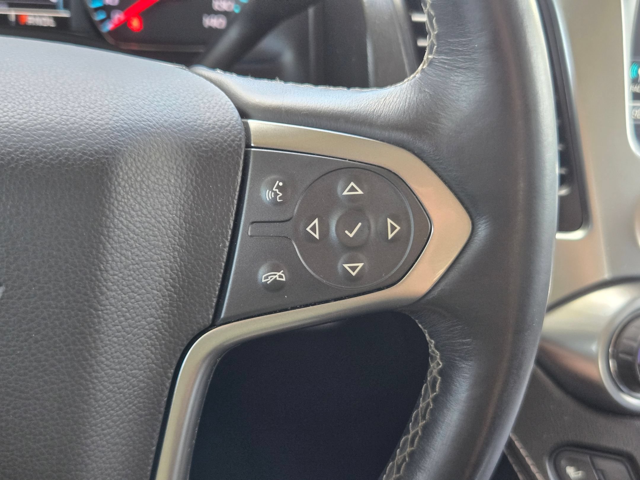 Certified 2017 Chevrolet Tahoe Premier AWD/4WD image 13