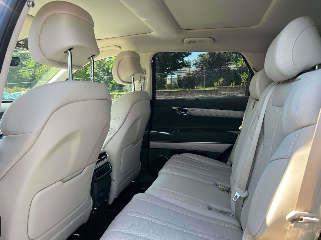 New 2027 Genesis GV80 2.5T Select AWD/4WD image 12