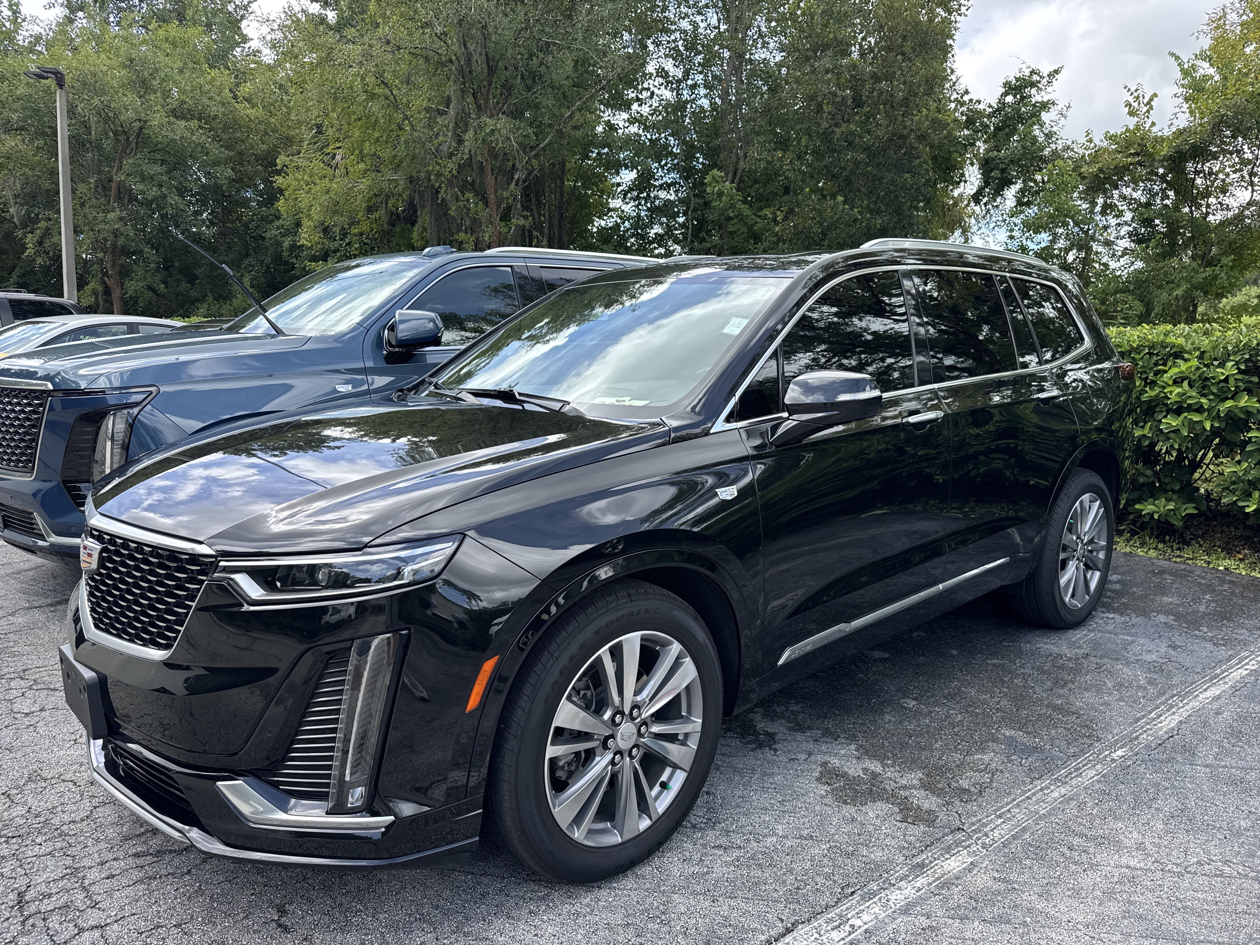 Used 2022 Cadillac XT6 Premium Luxury w/ Platinum Package