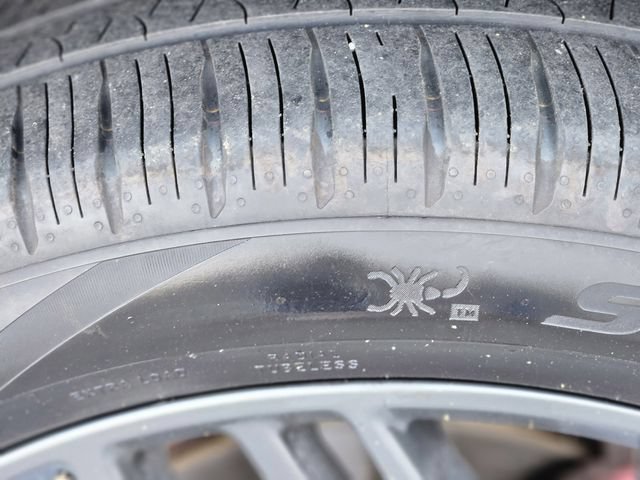 Used 2025 Ford Explorer ST-Line w/ ST-Line Street Pack AWD/4WD image 11