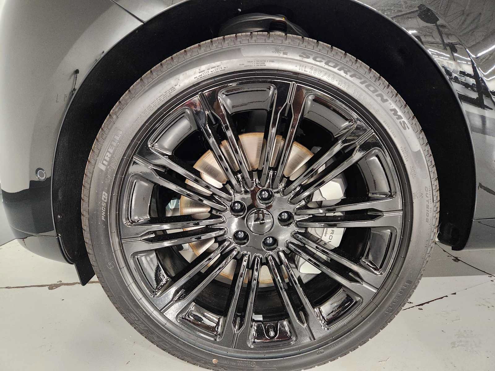 New 2026 Land Rover Range Rover SE AWD/4WD image 8
