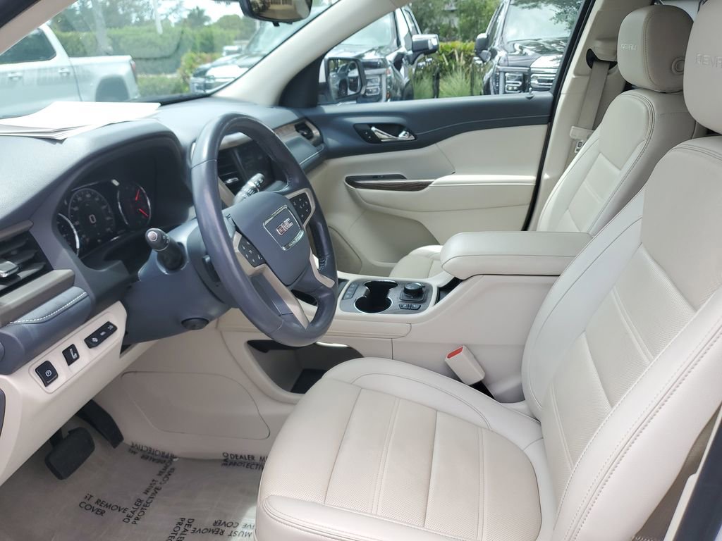 Certified 2021 GMC Acadia Denali w/ Denali Technology Package AWD/4WD image 22
